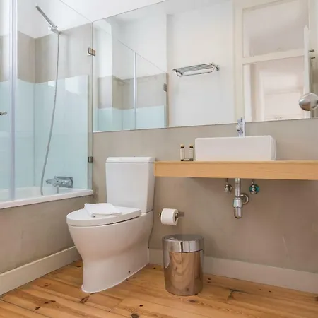 شقة Lovelystay - Sunny Santa Catarina Ii