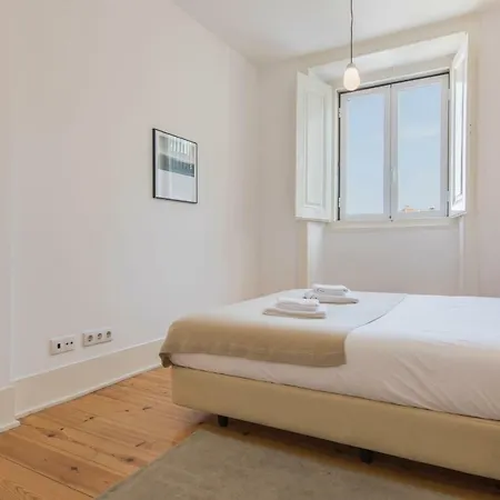 Lovelystay - Sunny Santa Catarina Ii Appartement *