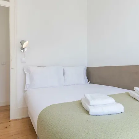 Lovelystay - Sunny Santa Catarina Ii